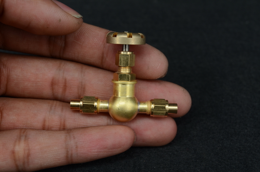3.5mm pipe 14 x 40 inline Globe Valve for live steam GV-A2