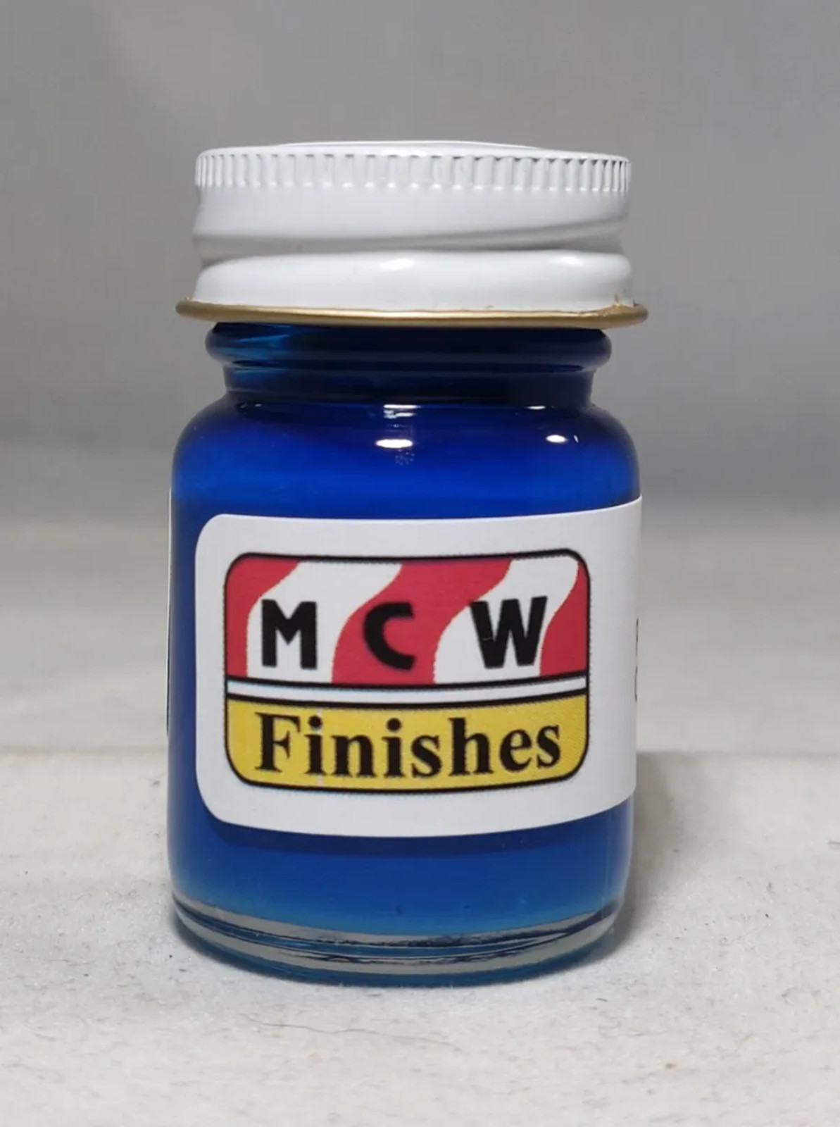 MCW Finishes Pageant Blue Enamel Model Paint for Auto