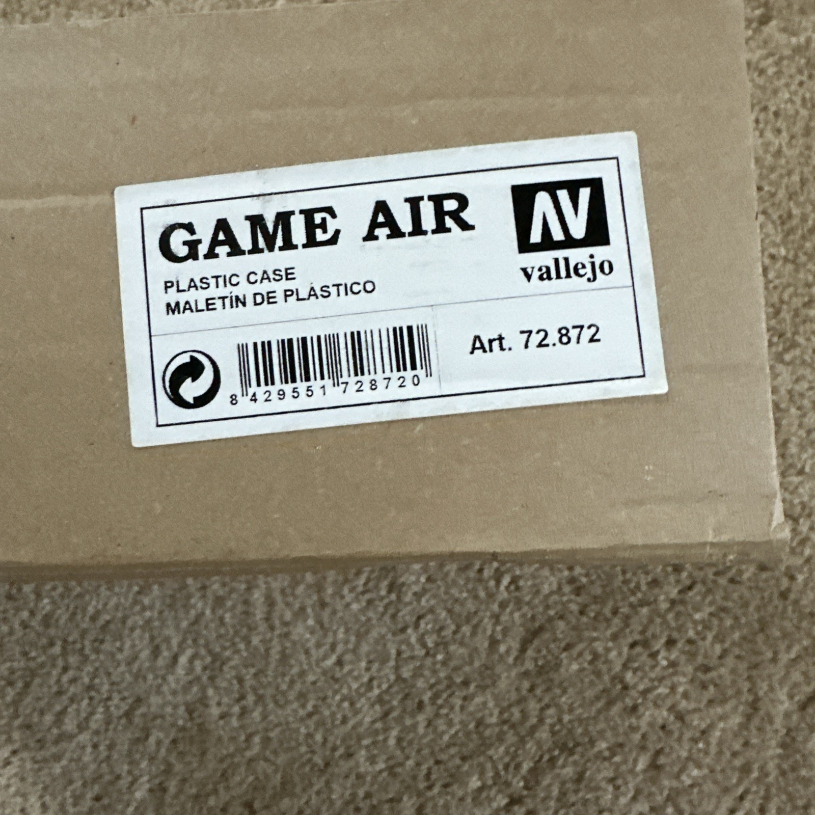 Vallejo 72.872 Game Air Paint 64 Color Set in Case