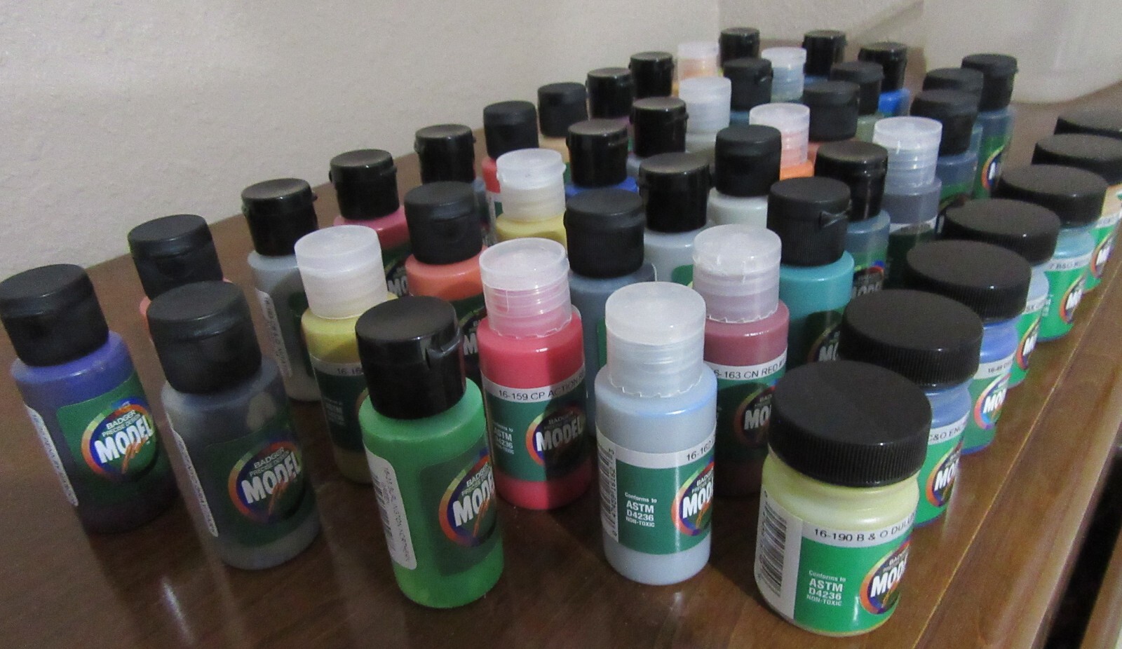 Badger ModelFlex U.S. and Canadian Railroad Acrylic Paint Colors 1oz. Bottles