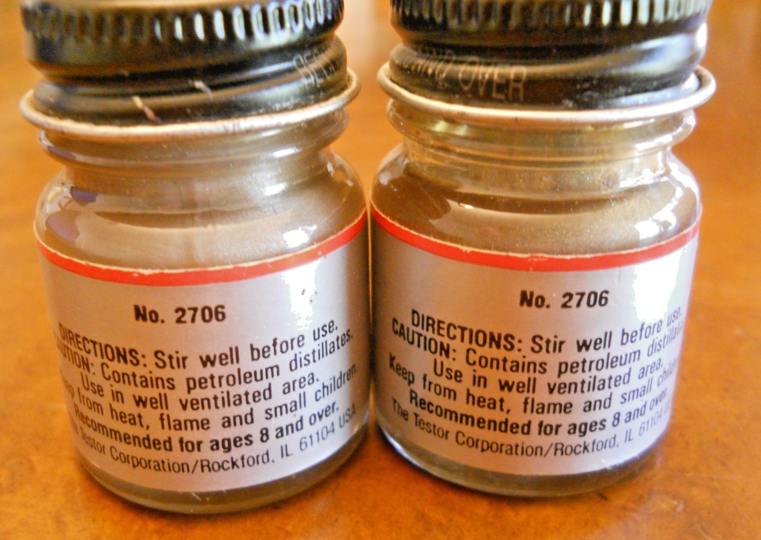 TESTORS #2706 MODEL MASTER PLATINUM METALLIC 1/2OZ ENAMEL PAINT, NEW, 2 BOTTLES