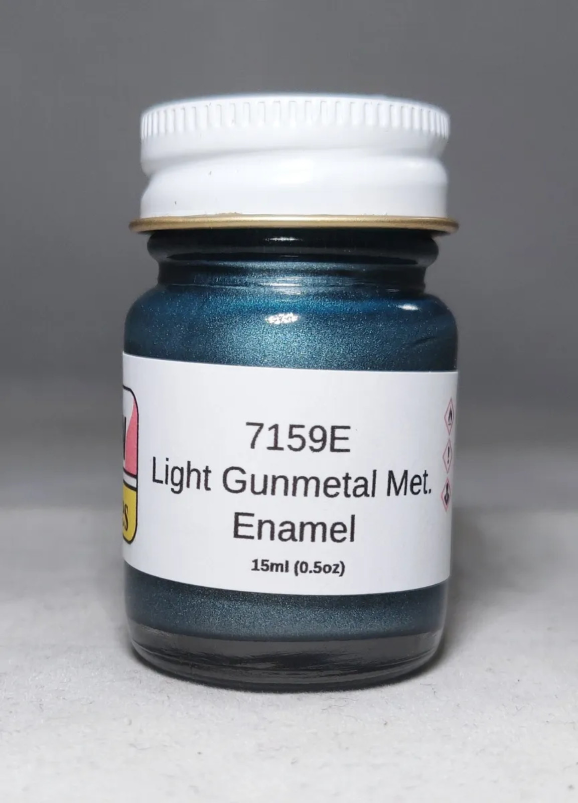 MCW Finishes Light Gunmetal Met. Enamel Model Paint for Auto