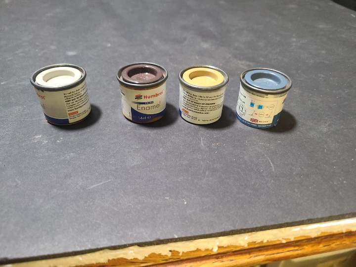 Humbrol 14ml Gloss, Satin and Matt Enamel Paint Multiple Colors Sold Each