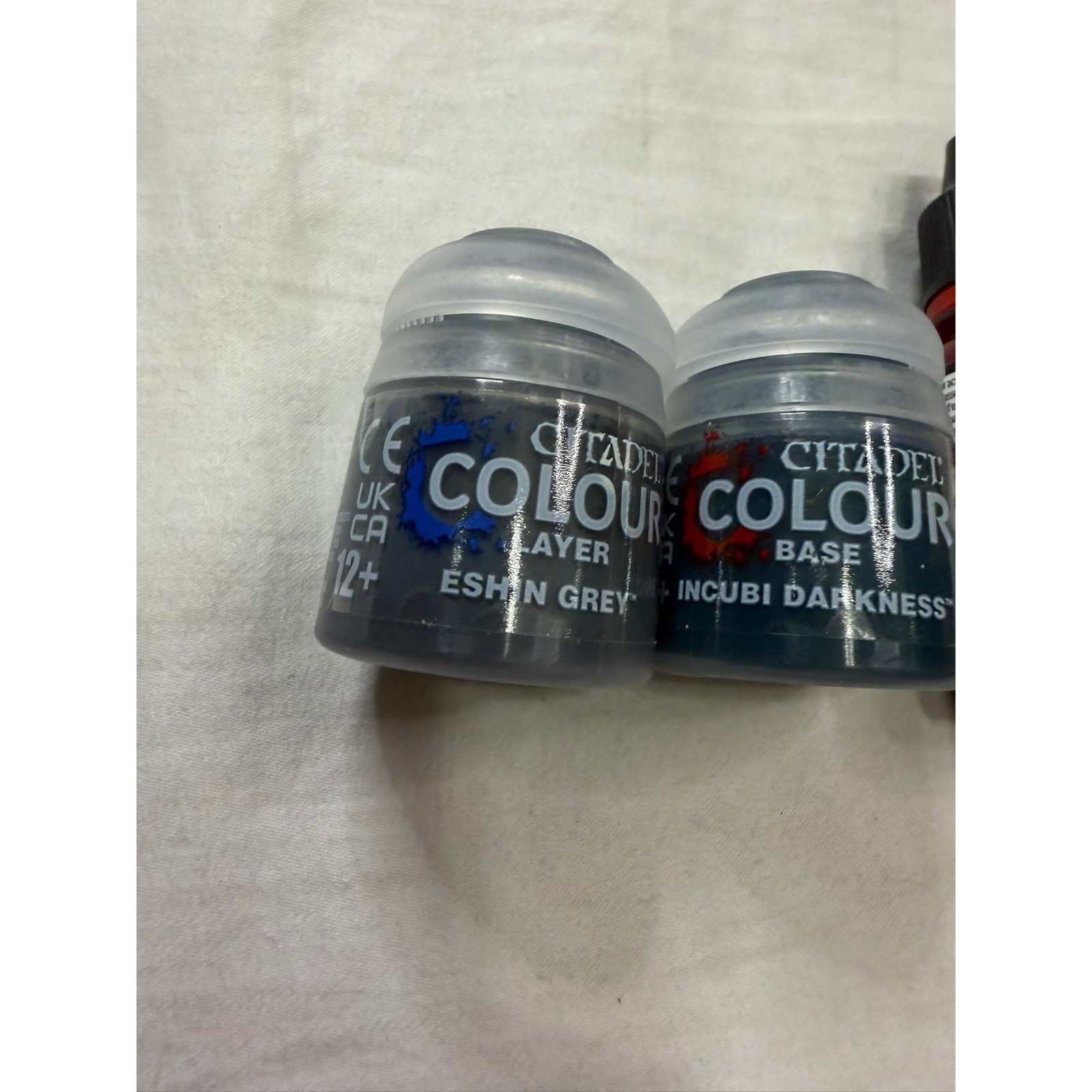 Citadel & Vallejo Acrylic Paint Set Eshin Grey Incubi Darkness Nocturnal Red