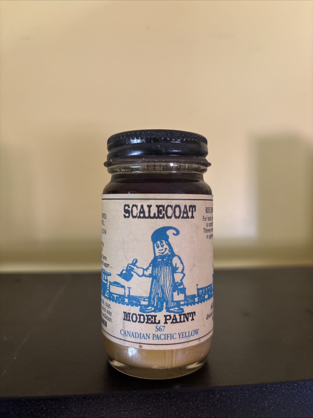 scalecoat I Canadian Pacific Yellow 2oz