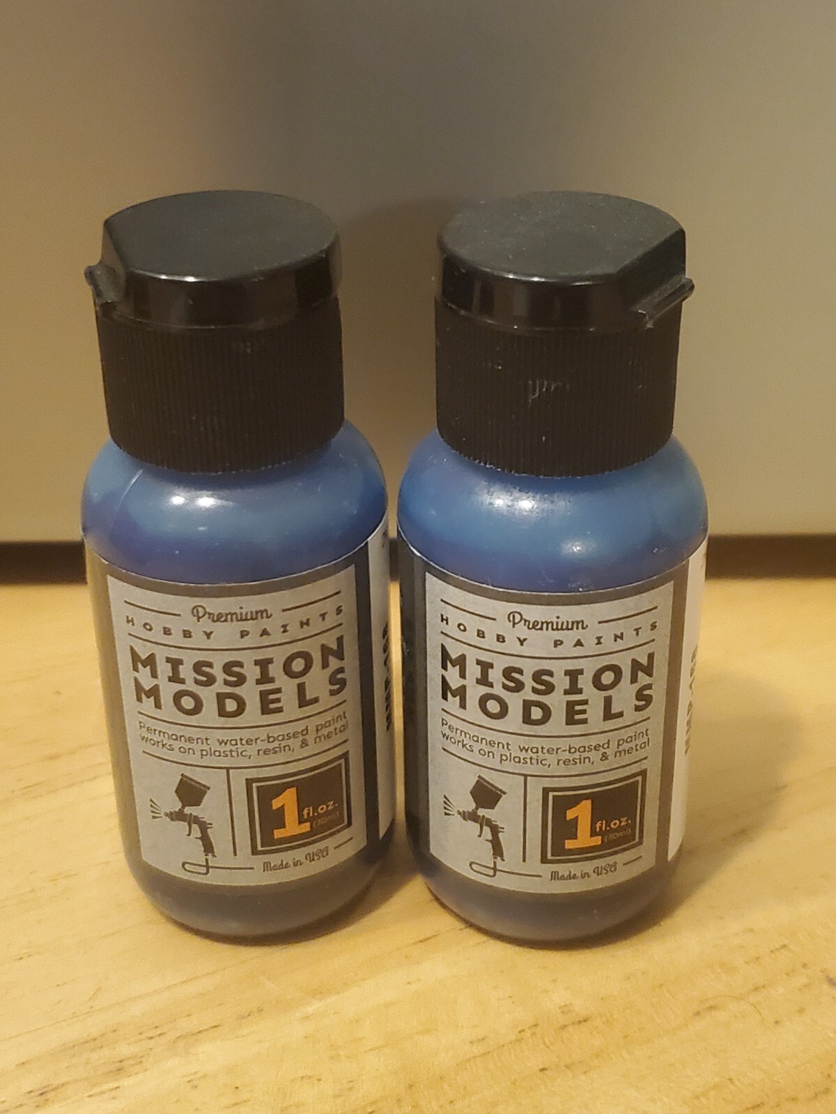 Mission Models (2) Acrylic Hobby Paints – Transparent Blue – MMP 168