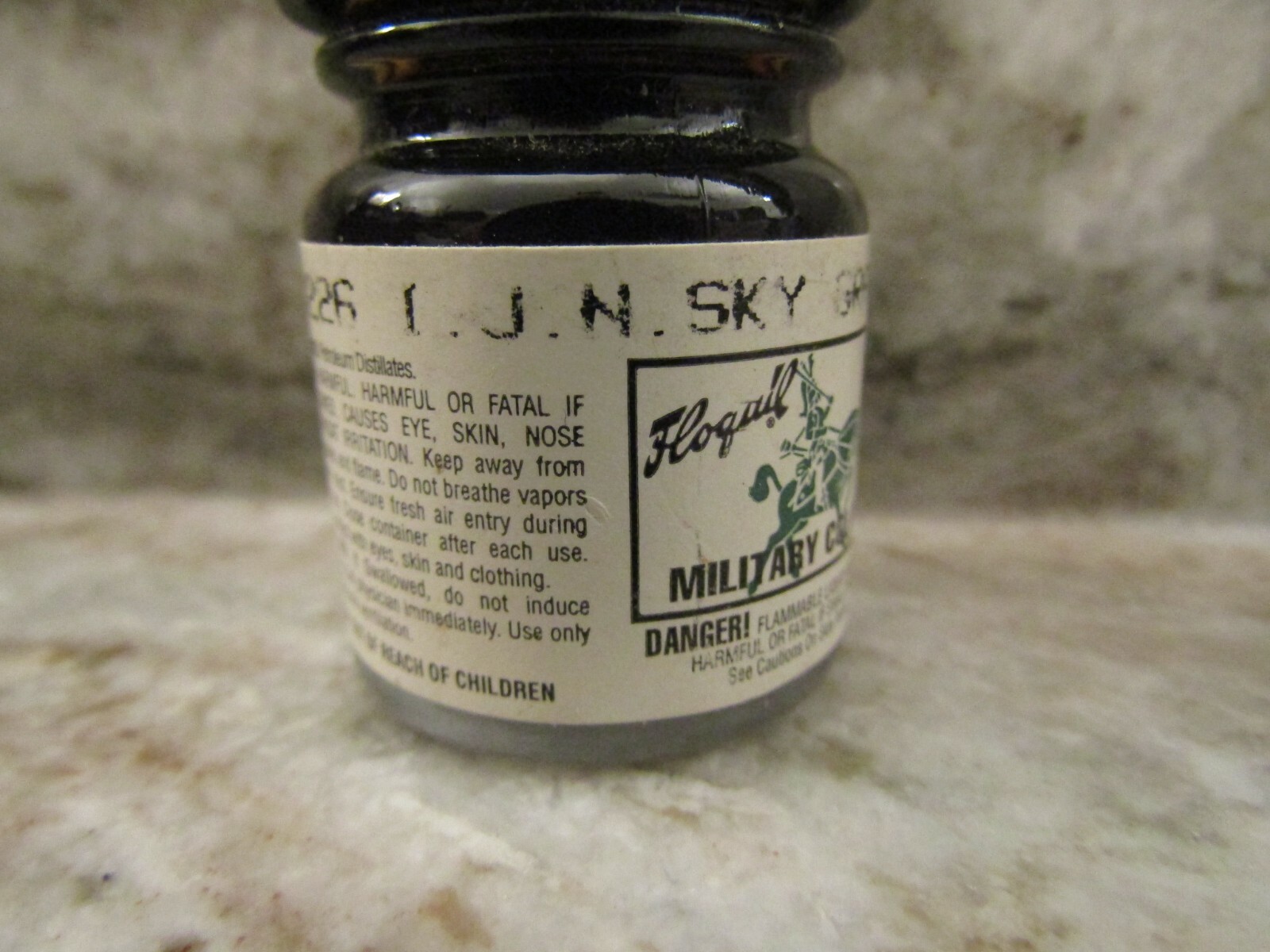 FLOQUIL ENAMEL MODEL HOBBY PAINT – MILITARY COLORS .5 oz – I.J.N. JAPAN SKY GRAY