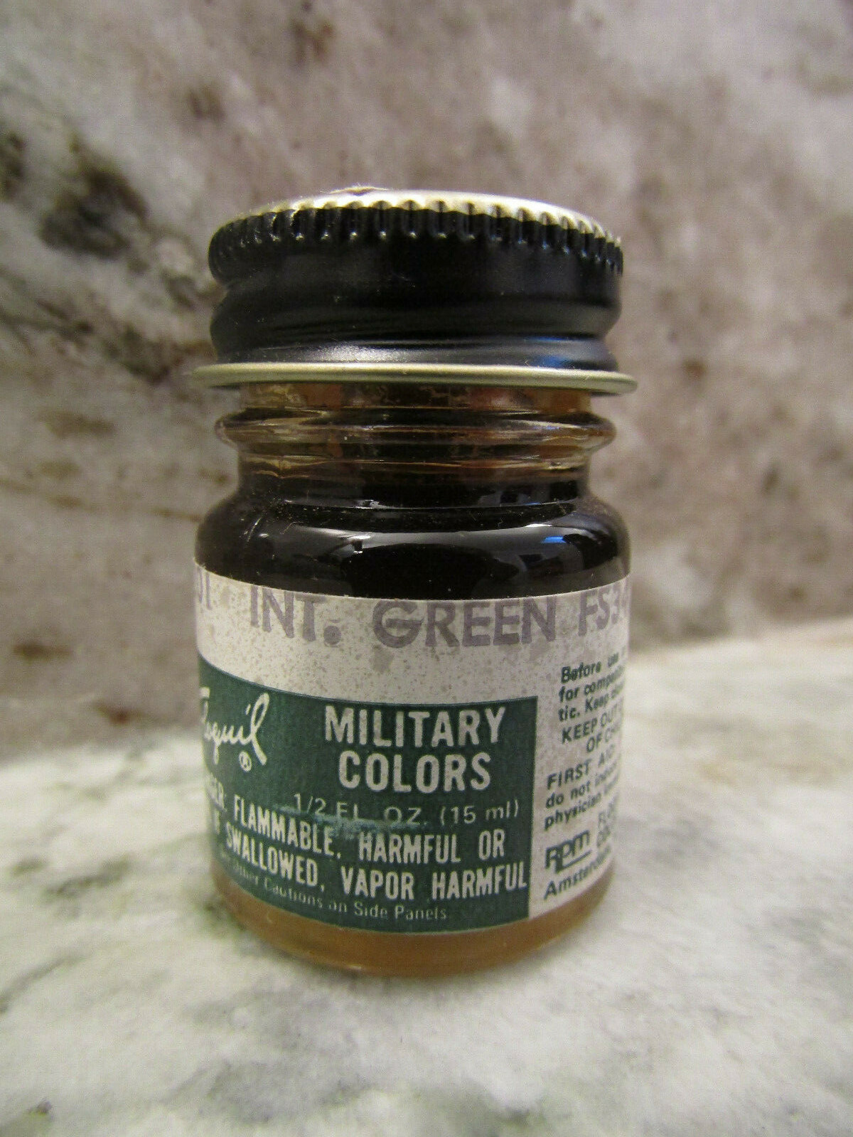 FLOQUIL ENAMEL MODEL HOBBY PAINT – MILITARY COLORS .5 oz – INTERIOR INT. GREEN
