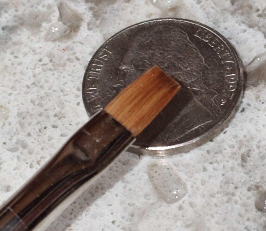 FLOQUIL PAINT BRUSH – 4 PURE RED SABLE – MADE IN THE USA – F209
