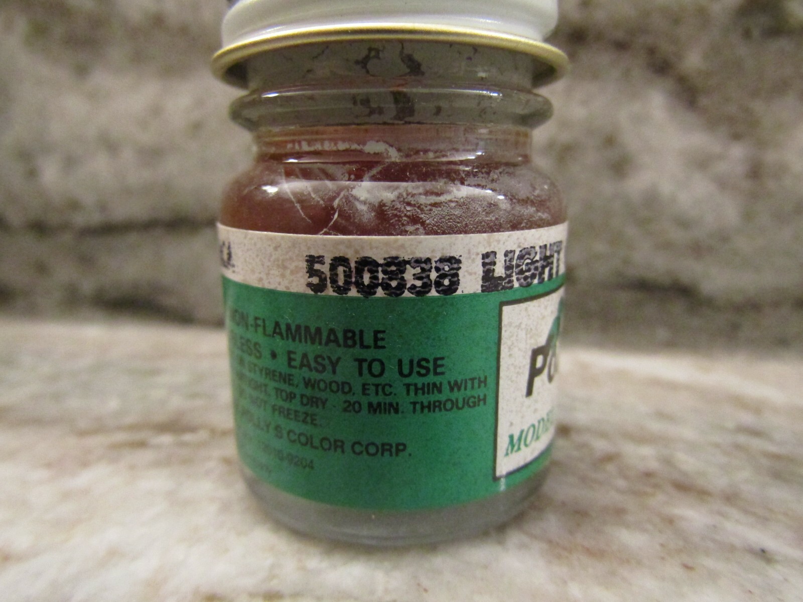 FLOQUIL POLLY S SCALE MODEL and HOBBY COLORS PAINT .5oz OUNCE – LIGHT GREY