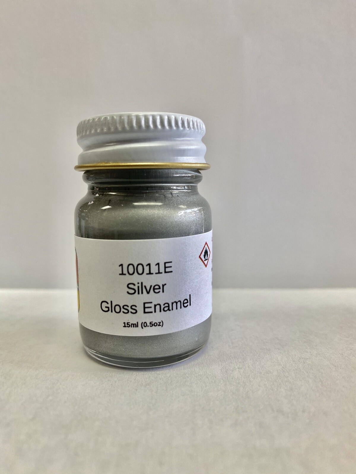 MCW Finishes 10011E Gloss Silver enamel model paint
