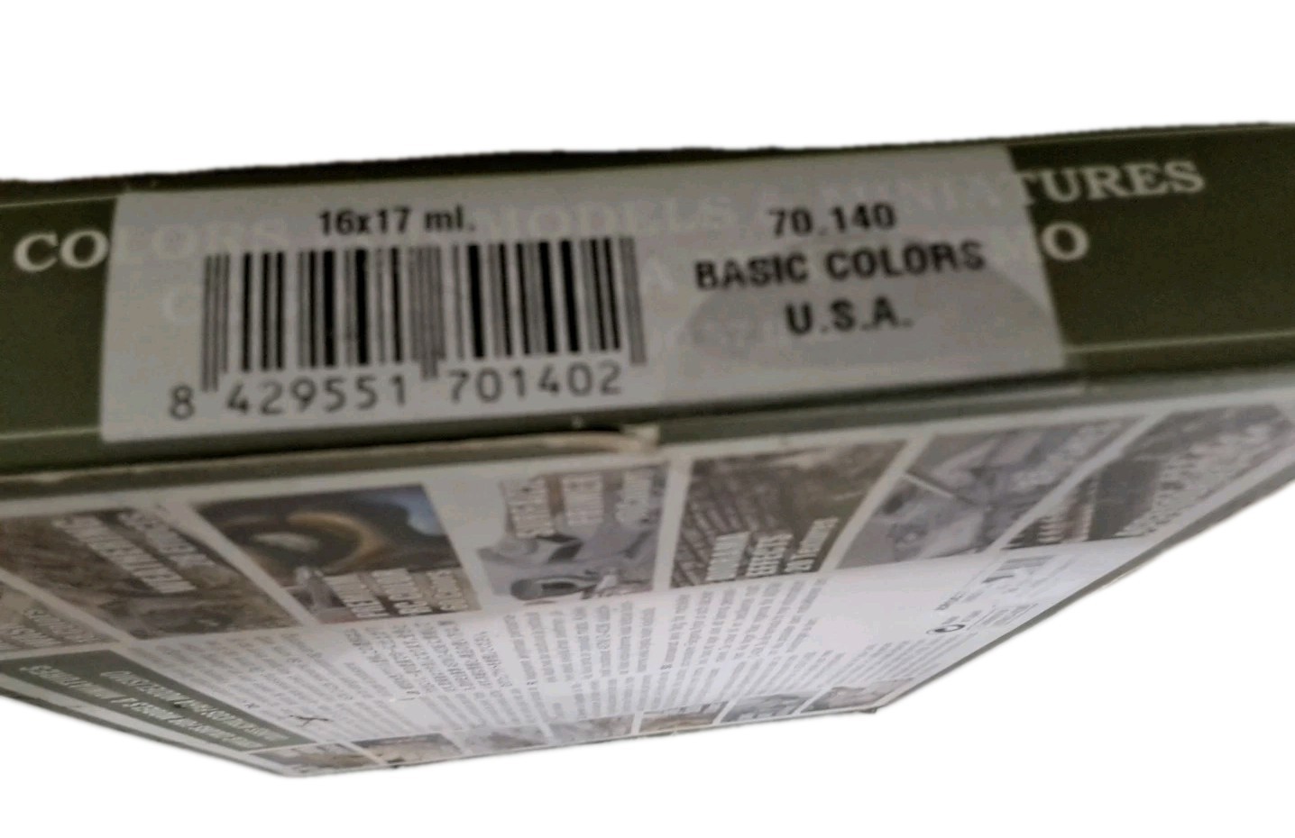 Vallejo 70140 Basic Colors USA Set of 14 (2 Missing) Acrylic Paint Open Unused