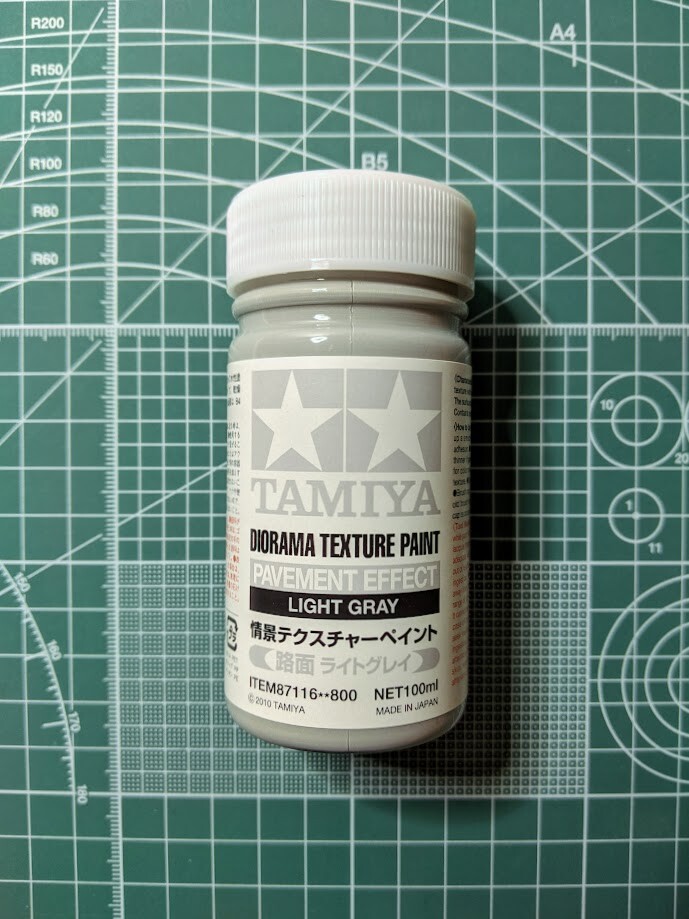 Tamiya DIORAMA TEXTURE PAINT (PAVEMENT EFFECT, LIGHT GRAY) 87116