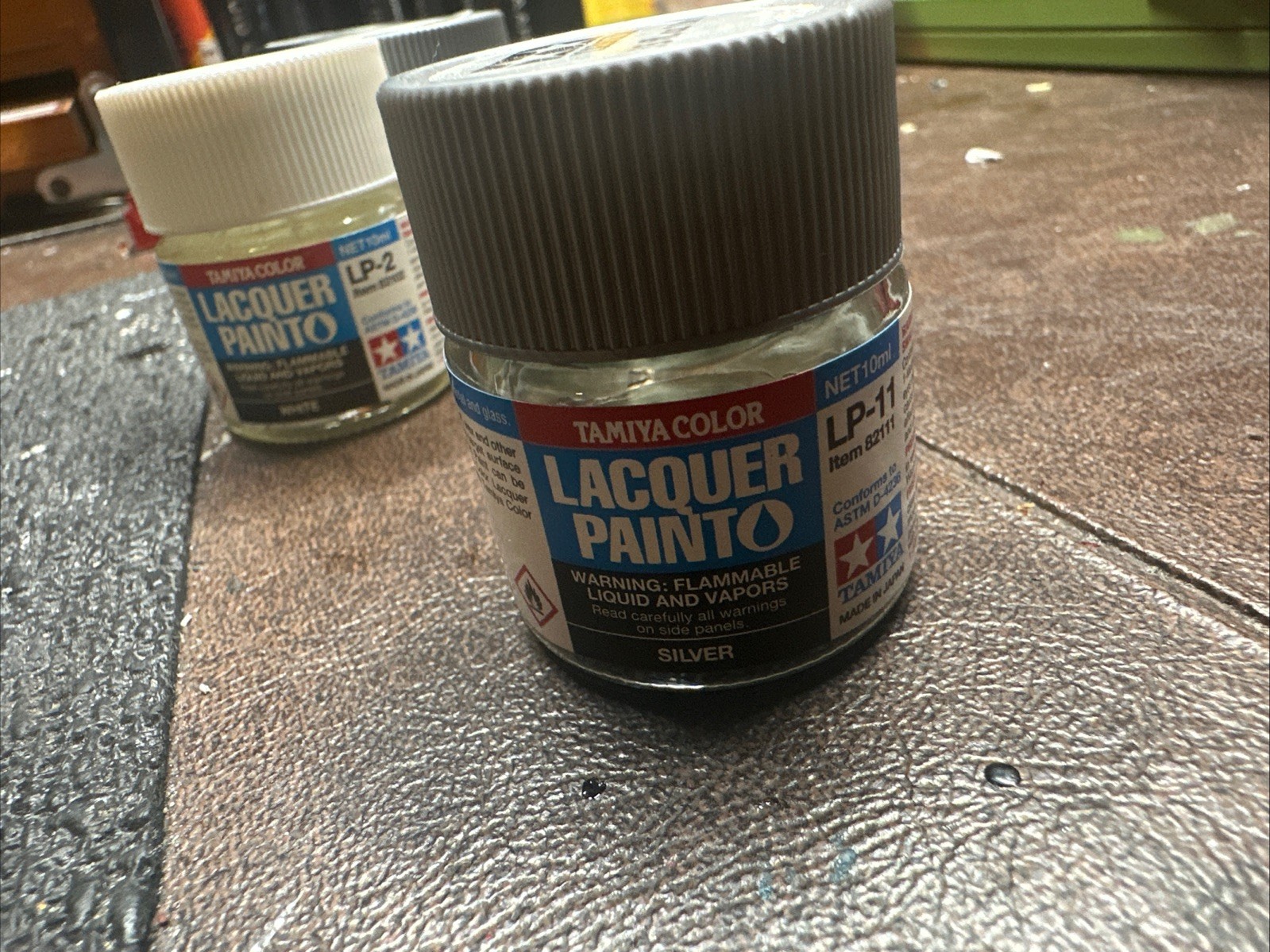 tamiya .33 oz lacquer paints Lot Of 9 Bottles : Flat Clear, Black, Flesh, Silver