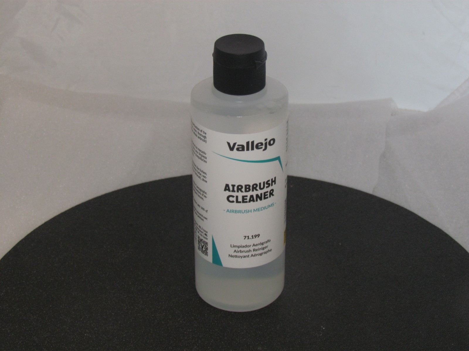 Airbrush Cleaner Vallejo New miniatures for paints airbrush 200ml