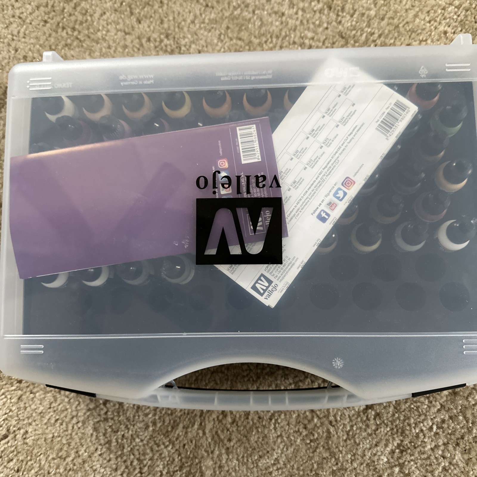 Vallejo 72.872 Game Air Paint 64 Color Set in Case