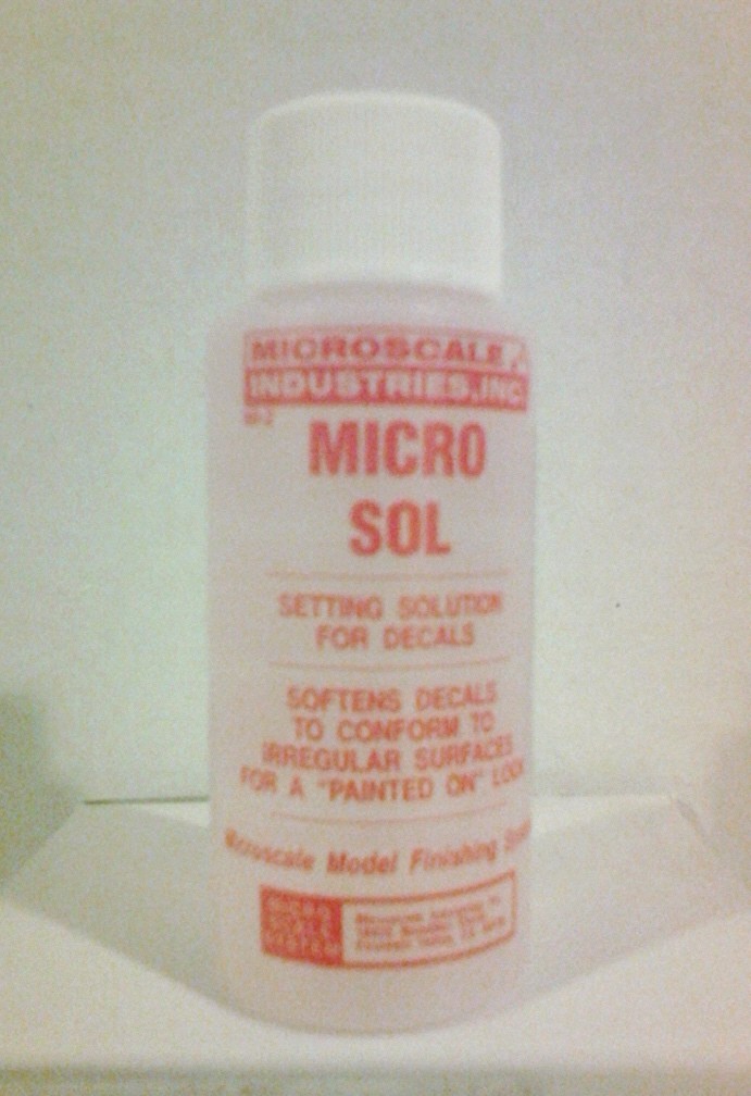 Microscale Industries Micro Sol MI-2, Decal setting solution.