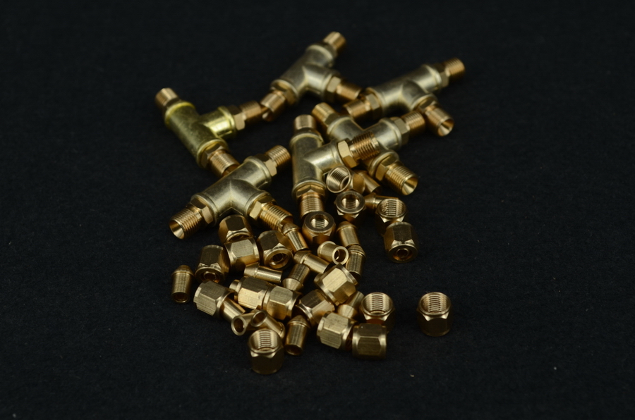 Tee Piece 1/4″ x40tpi pipe including cones and union nuts 3.5mm(TP-3)