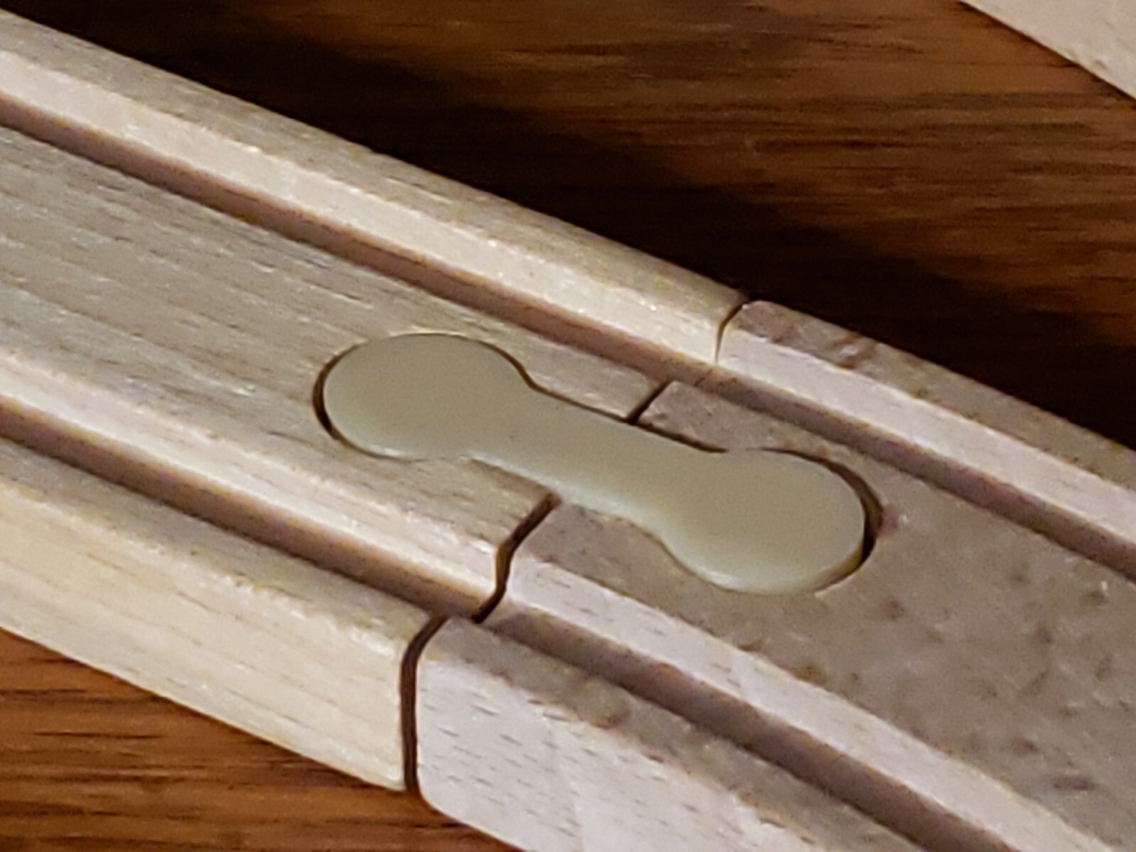 Railway Female-Female Train Track Connector x5 (Dog Bone)