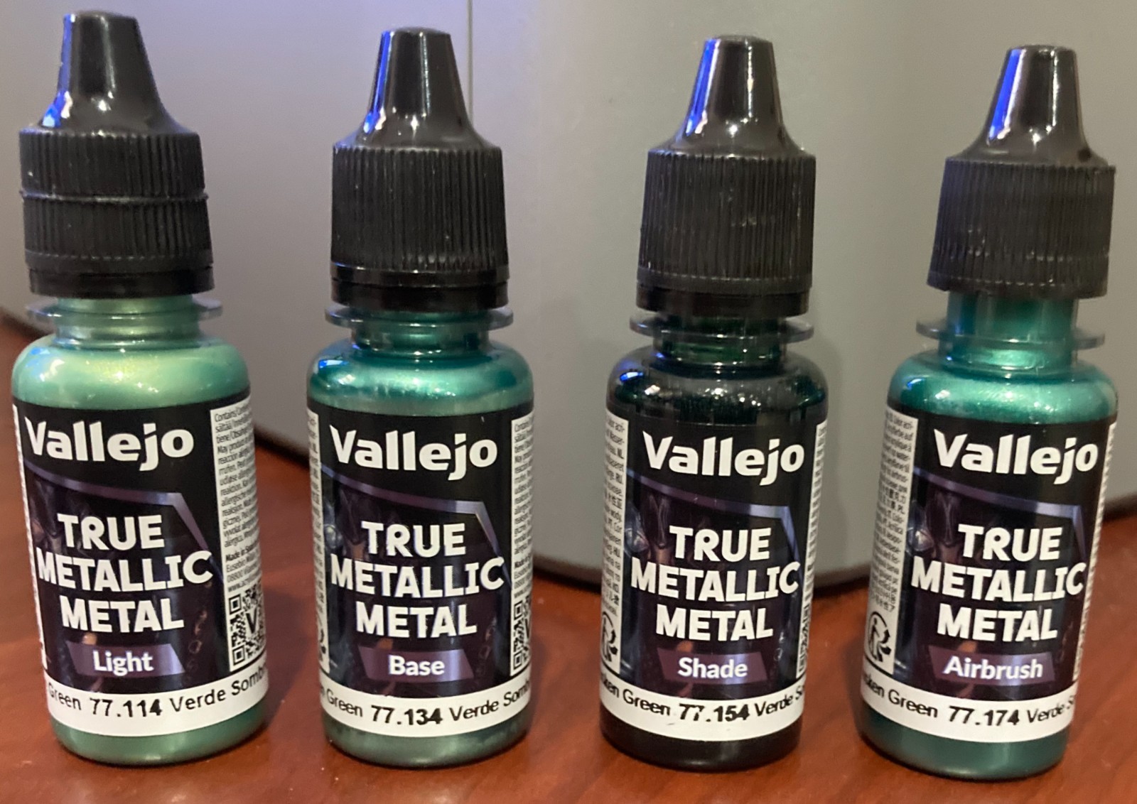 Vallejo 77257 True Metallic Metal DUSKEN GREEN 4 Shading Color Bottles Set