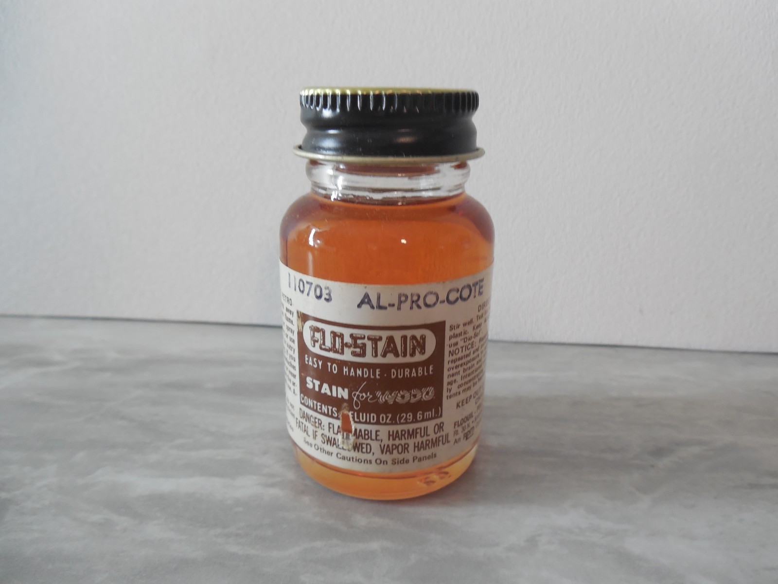 FLOQUIL FLO-STAIN ~ STAIN FOR WOOD MODEL – 1 oz – 110703 AL-PRO-COTE ~ LOT L
