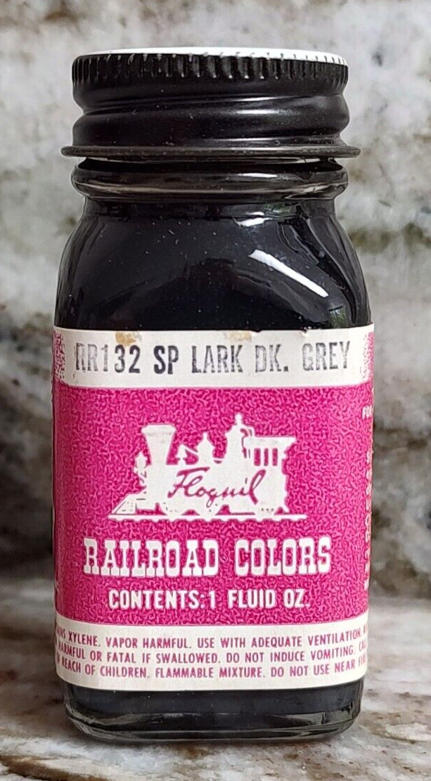 FLOQUIL RAILROAD COLORS MODEL PAINT – 1oz 1 OUNCE – RR132 SP LARK DARK GREY