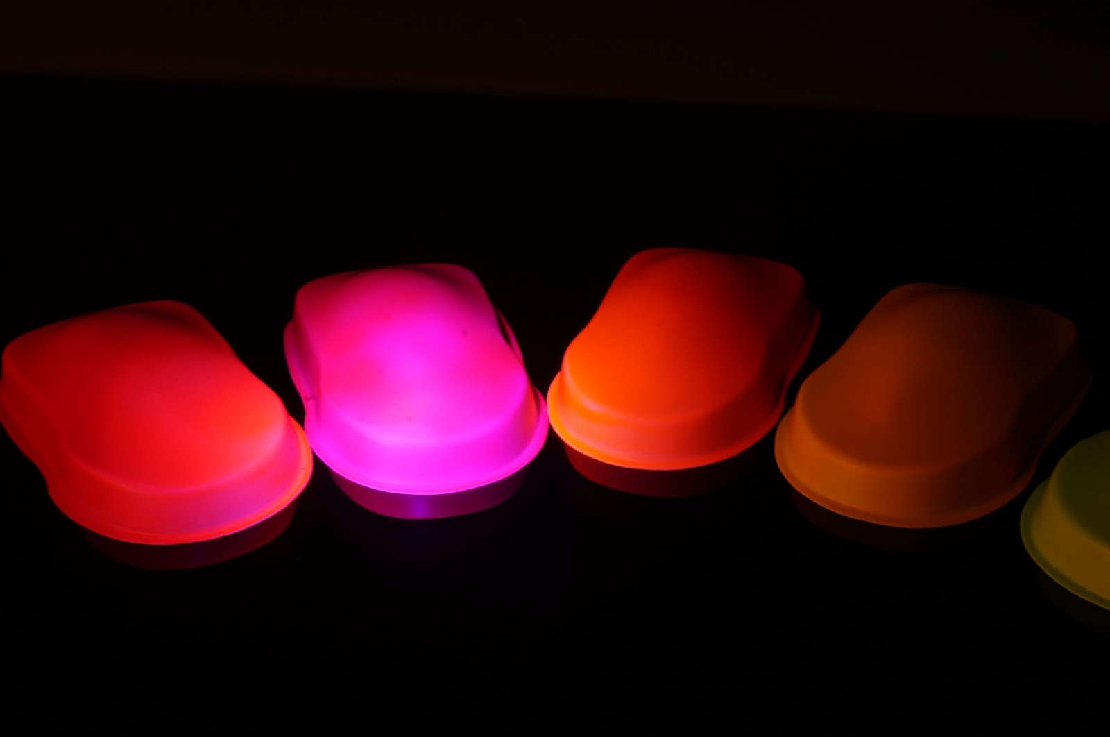 E7-Color “FL” Series Fluorescent Model Lacquer Paint (20ml) – Multiple Options