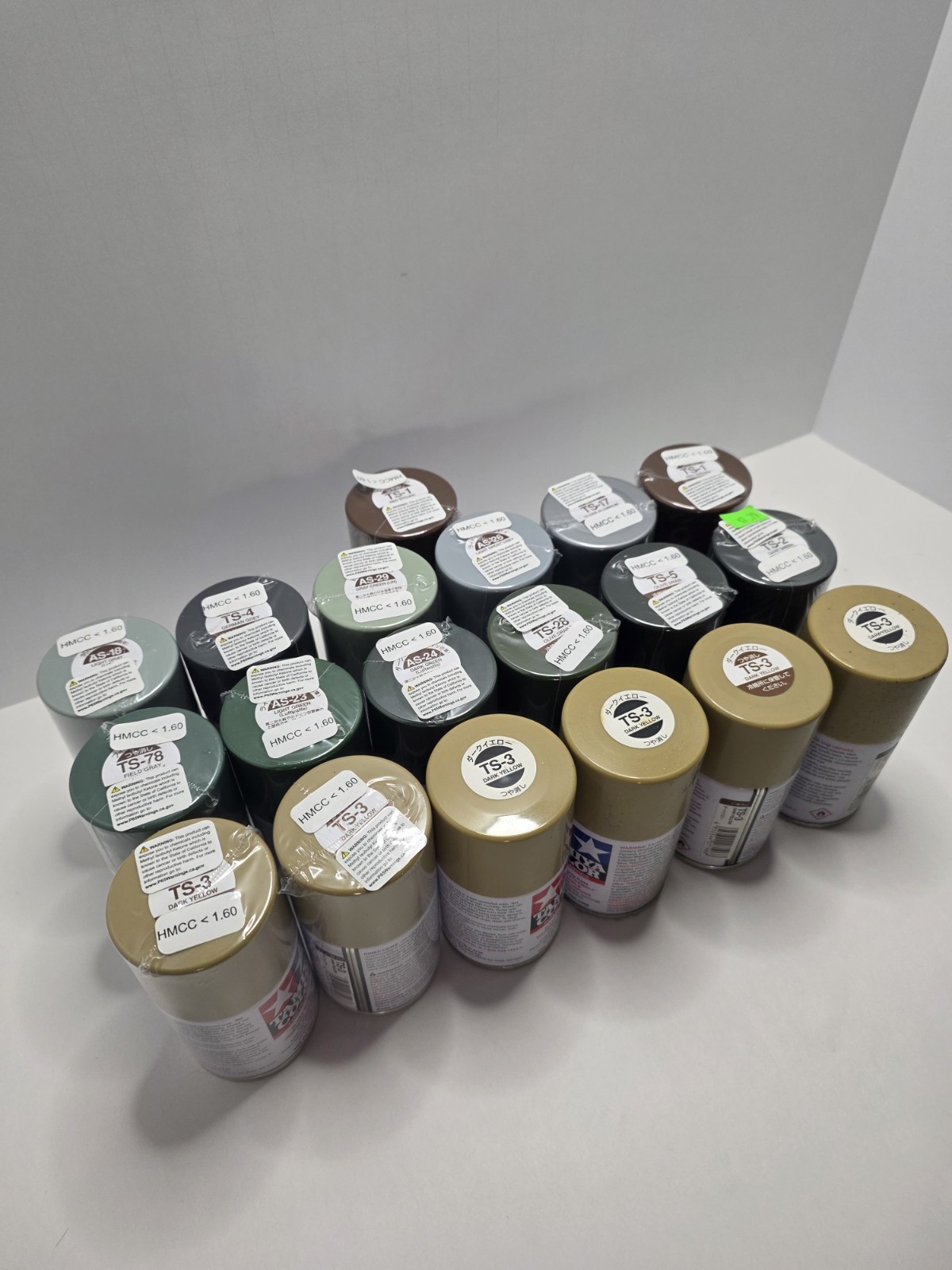 Tamiya Spray Paint Lot (19 Cans) New and Sealed and Opened German Military Color