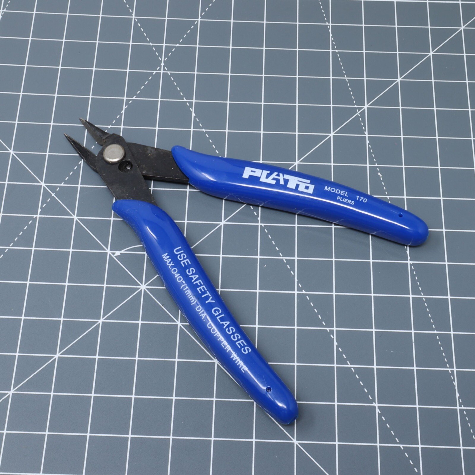 Gundam HOBBY Modeling Tool CAR SCARF TOOLS Nipper Hobby Side Cutter