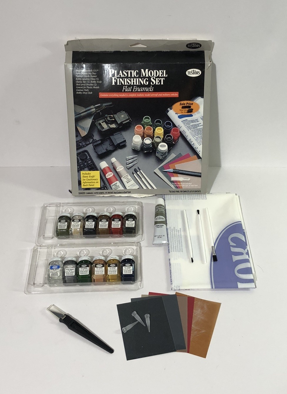 Testor Finishing Set Flat Enamels Brush Includes Paint Organizing Tray