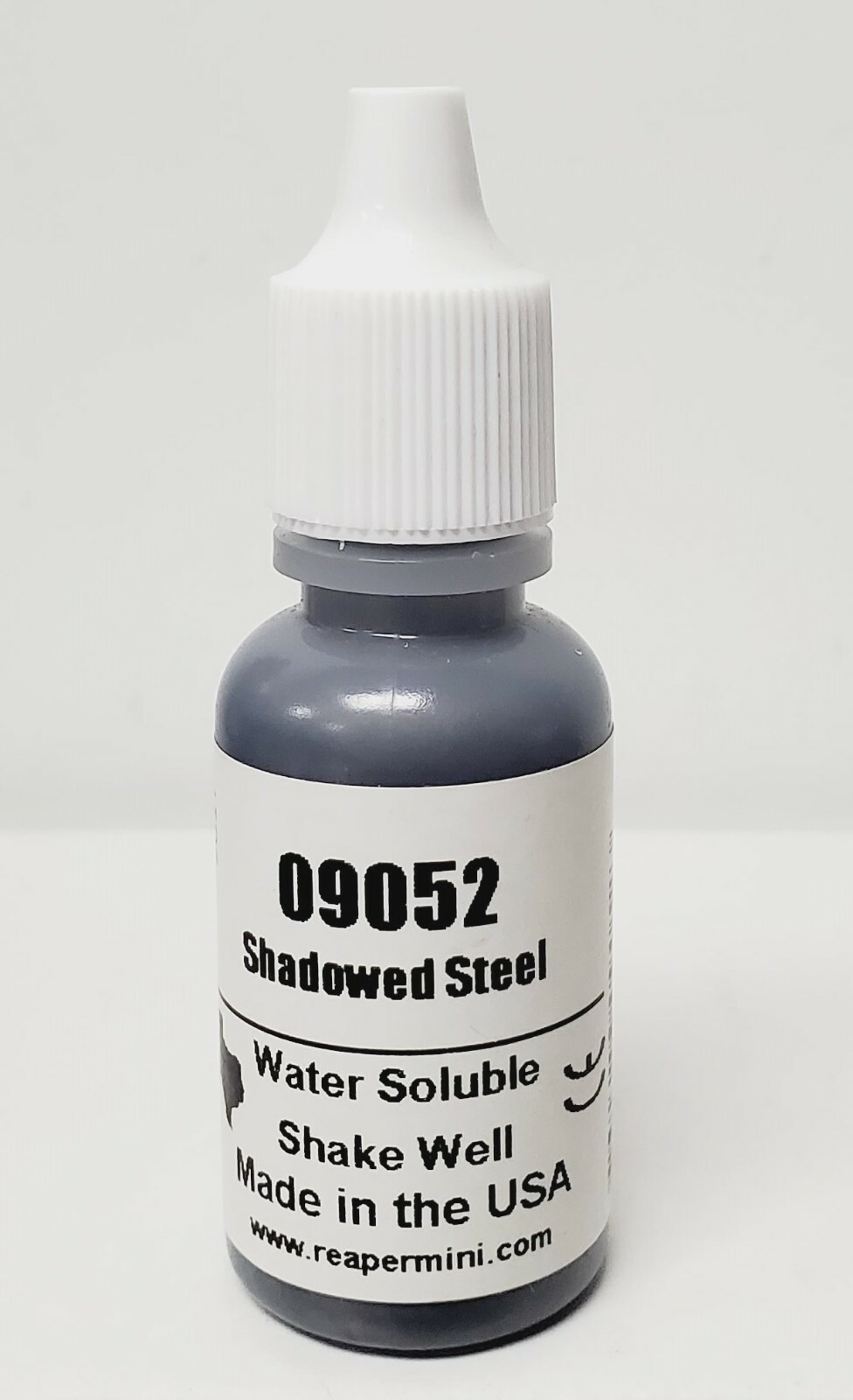 SHADOWED STEEL Reaper Miniatures Master Series Paints REM09052 (0.5 oz Bottle)