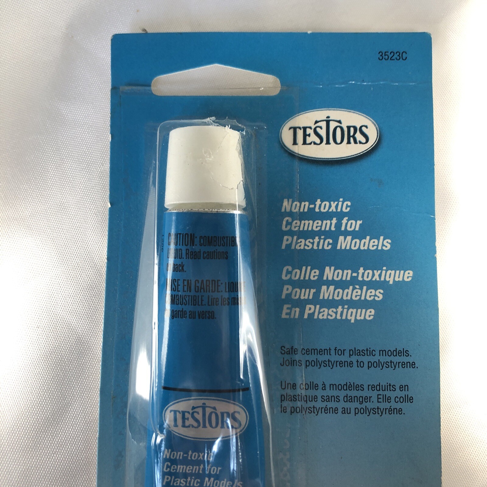 Testors 3523C Non-Toxic Adhesive Cement for Plastic Models 5/8 oz. Hobbies