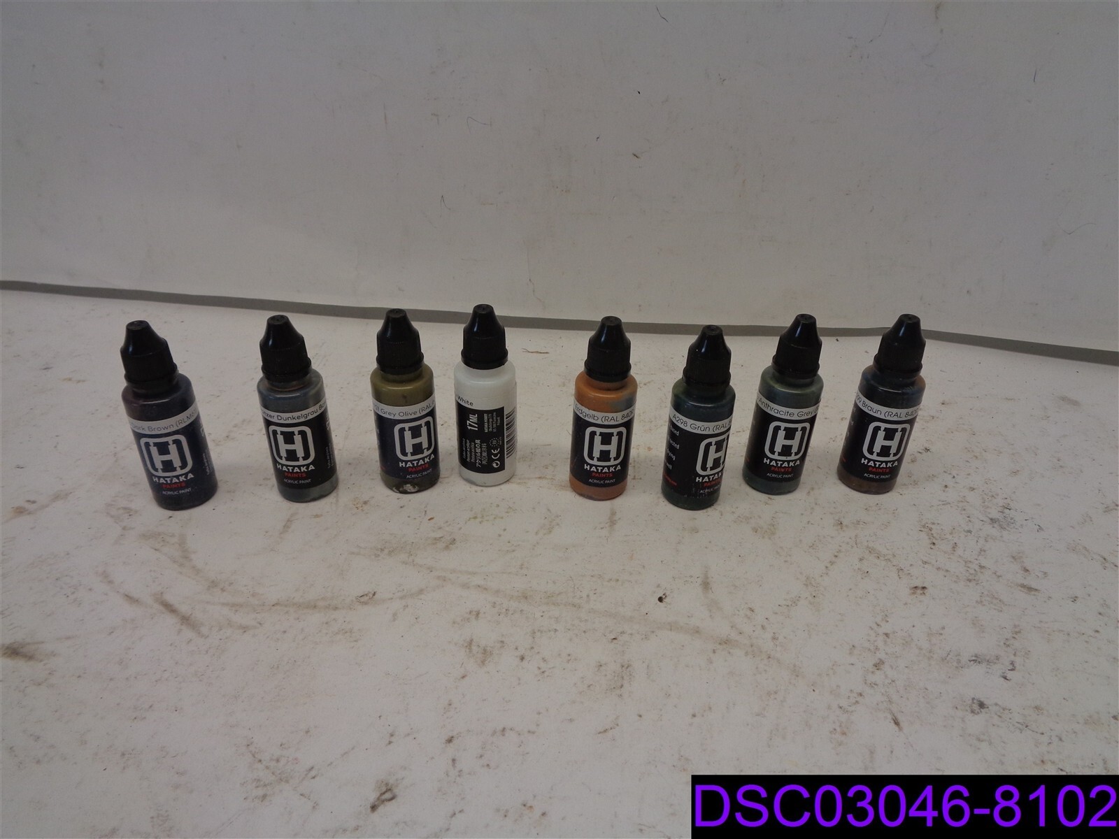 Qty = 8 Assorted Bottles Hataka Acrylic Hobby Paint 17ml Colors Listed Below