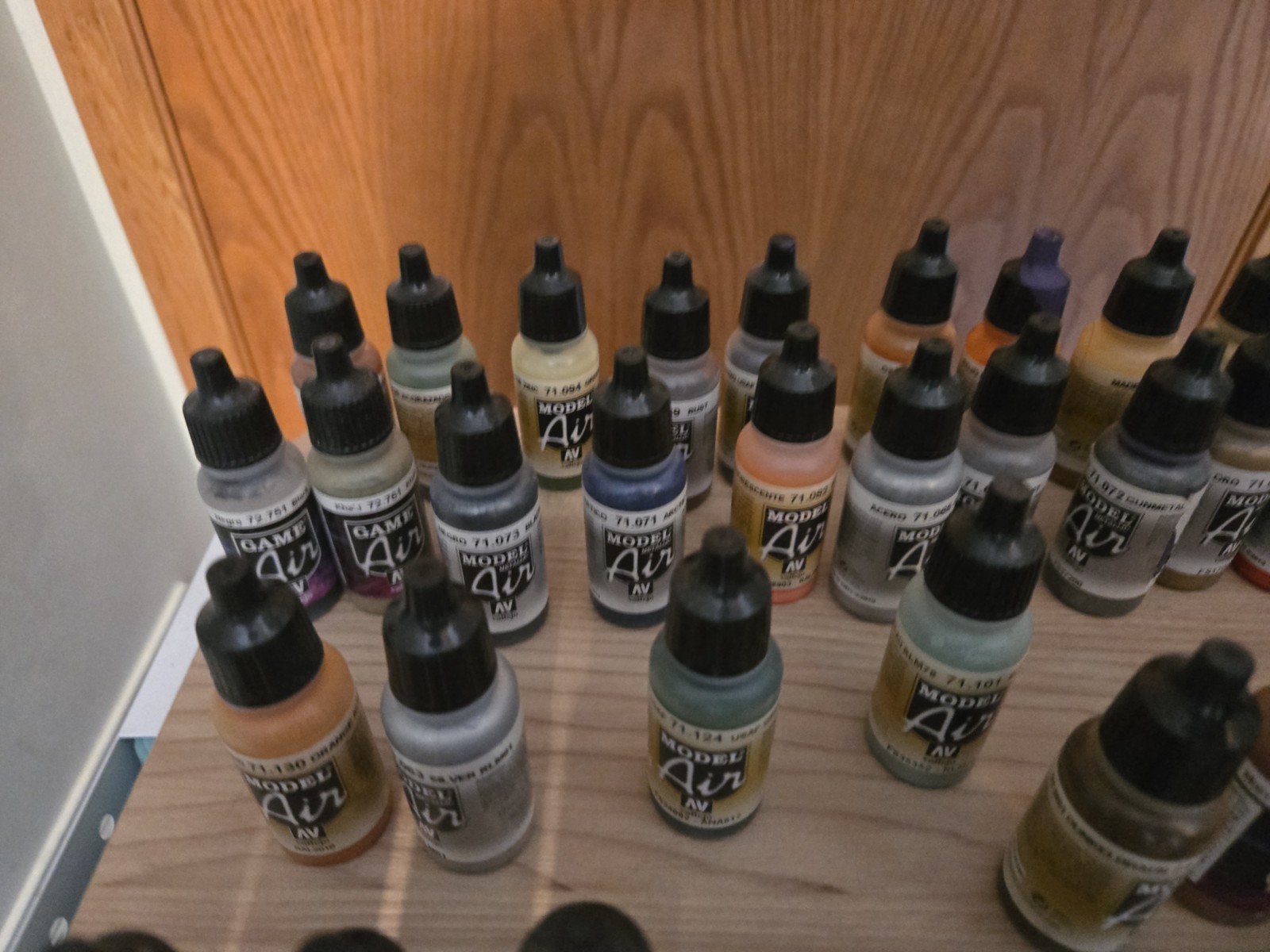 Vallejo Game Air – 45 – 18ml Airbrush Paint Bottles! – (90% Unopened)(40K, AoS)