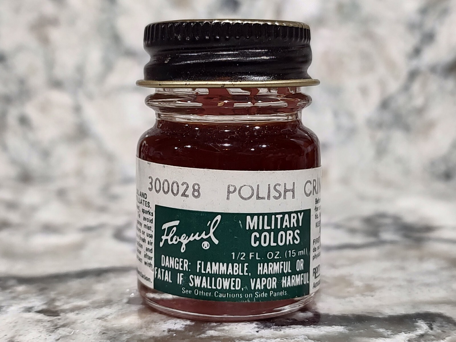 FLOQUIL ENAMEL MODEL HOBBY PAINT – MILITARY COLORS .5 oz OUNCE – POLISH CRIMSON