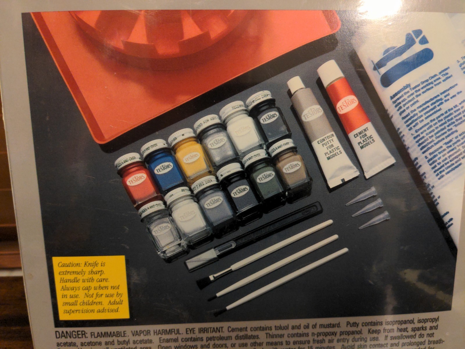 Testors Plastic Model Finishing Center Kit 9172 1990 The Testor Corp Rare Sealed
