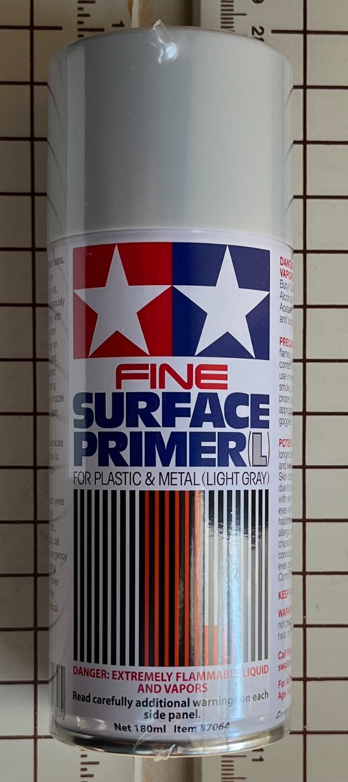 Tamiya Fine Surface Primer L Light Gray 180ml Spray Can # 87064