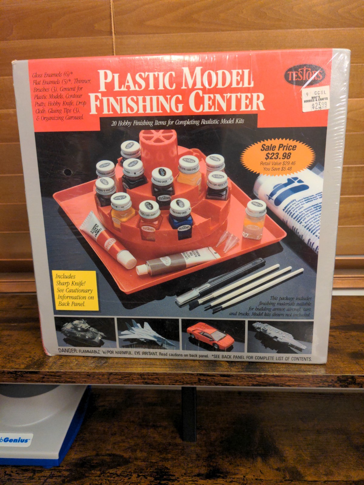 Testors Plastic Model Finishing Center Kit 9172 1990 The Testor Corp Rare Sealed