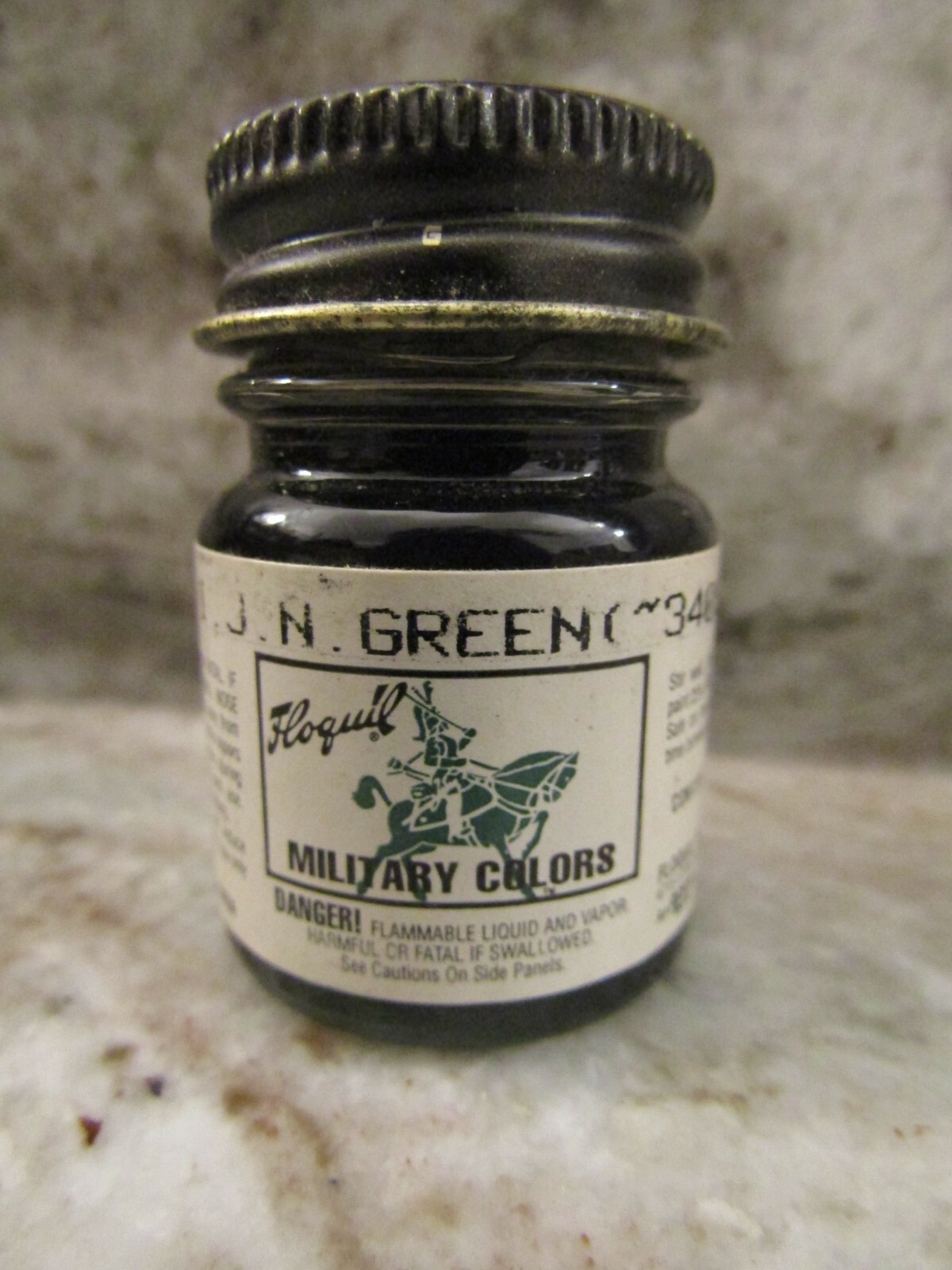 FLOQUIL ENAMEL MODEL HOBBY PAINT – MILITARY COLORS .5 oz – I.J.N. JAPAN GREEN