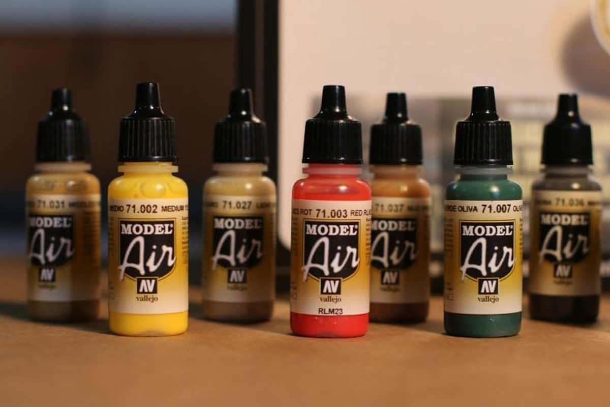 WWII Allied Model Air Airbrush Acrylic Paint Set 17ml Bottles 16 Pack