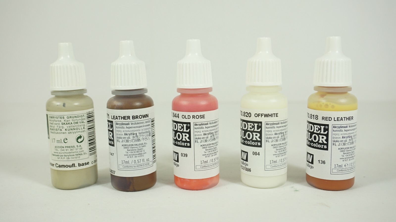 Vallejo Hobby Paints Lot of 21 Various Colors Burnt Umber Red Leather Rosa W20
