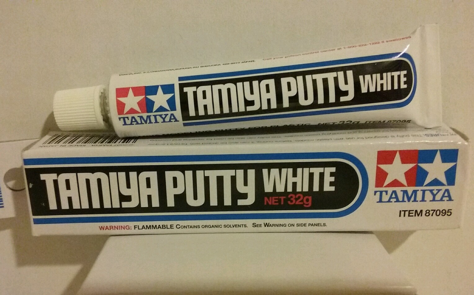 Tamiya Putty 87095, (White) 32g.